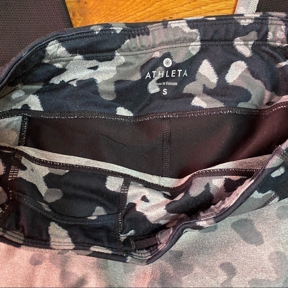 𝅺athleta leggings+mystery item - Picture 3 of 8